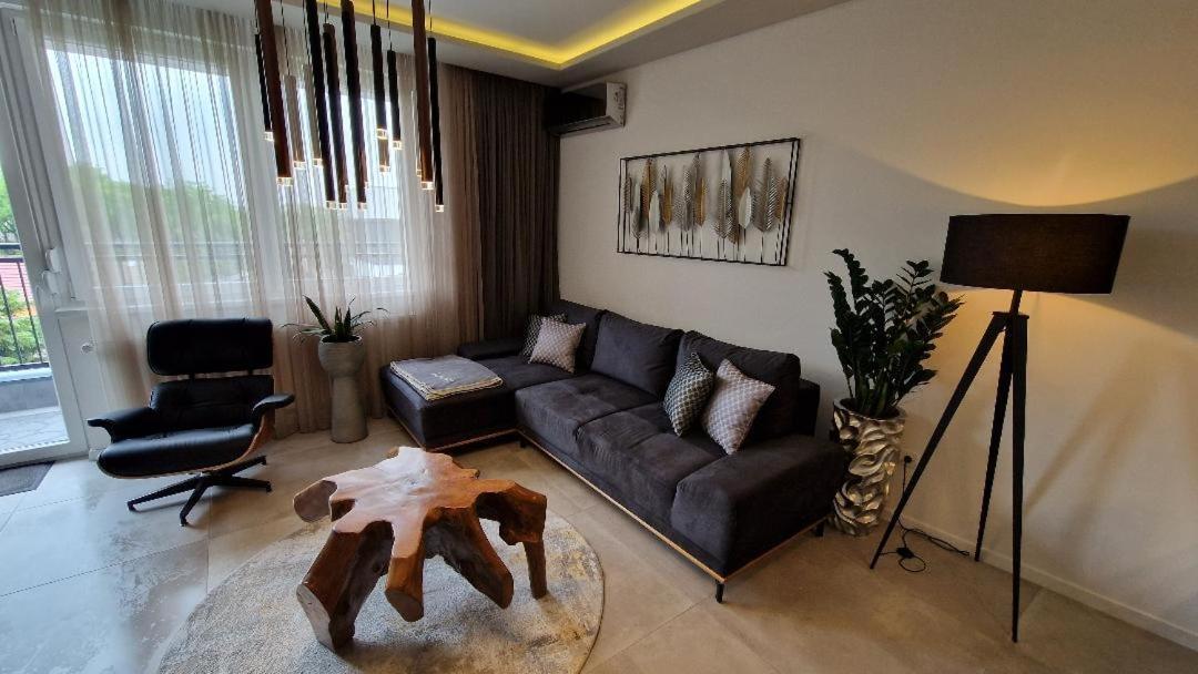 Family Resort Subotica Apartments מראה חיצוני תמונה